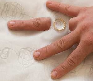 Смерть от несчастных случаев чаще происходит с разведенными 